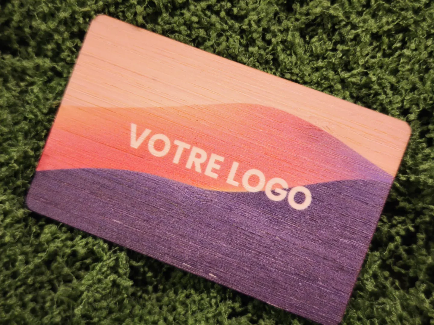 Carte en bois imprimée, visuel coucher de soleil orange et violet